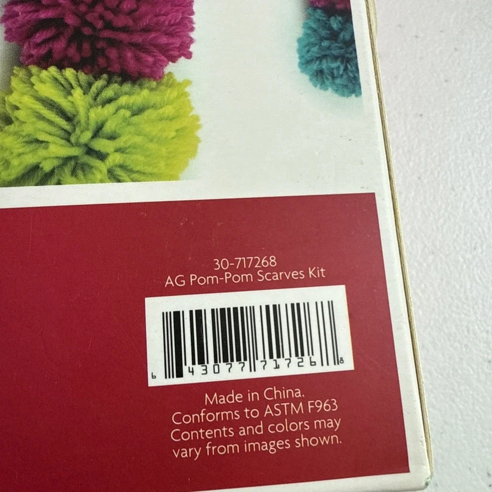 NEW American Girl Crafts Pom-Pom Scarves DIY Kit Summer Fun for You & Your Doll